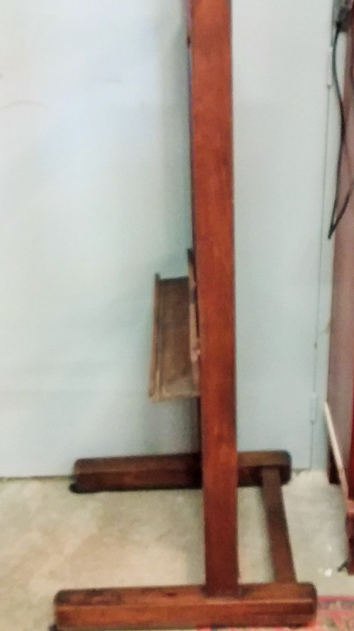 Beech easel around 1930 closed top 156 width 56 depth 54.5 cm open top 240 cm