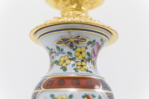 Paire De Lampes En Porcelaine Valentine Et Bronze Doré, Circa 1880 - Ls41221171