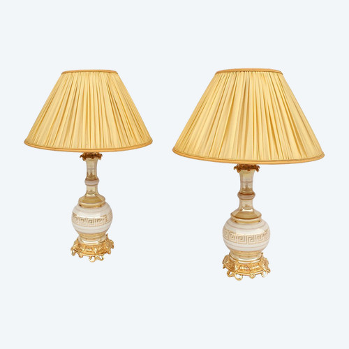 Paire De Lampes En Porcelaine Irisée Crème Et Or, XIXe Siècle - LS3351771