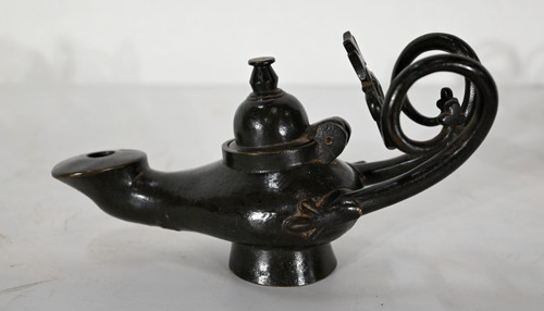 Pair of Bronze Oil Lamps – 1900