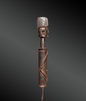 STATUETTE Kundul Culture Wurkun, region of Muri, Nigeria First half of the 20th century