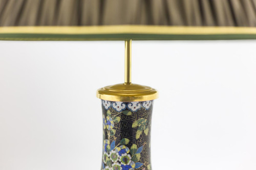 Paire de lampes en émail cloisonné noir et bronze doré, vers 1880 - LS37131001