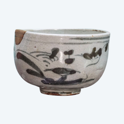 Tea Ceremony Bowl - Japan - Chawan - 17th Century - Kintsugi (Gold Repair)