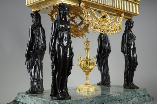  Bronze and sea-green marble table planter with caryatids, Empire style, 19th century