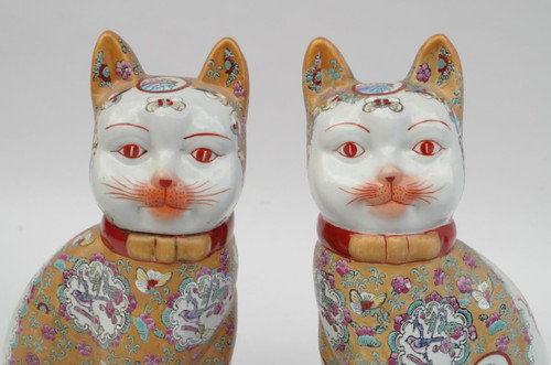 Pair of "Cats" sculptures in Chinese earthenware, 20th century - LS3447321