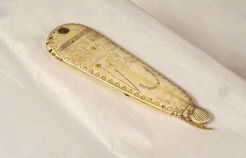 Carved Ivory Tobacco Grater Dieppe Angelot Peach Fish Fidelity 18th century