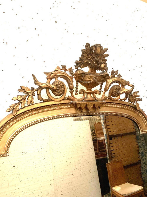 Louis XVI Style Mirror In Wood And Golden Stucco XIX Century