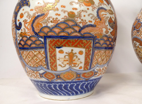 Paire Grands Vases Porcelaine Imari Japon Dragon Phoenix Dorure XIXè Siècle