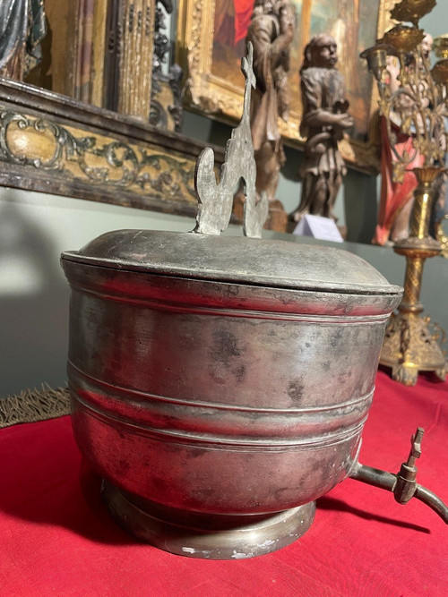 Holy Or Baptismal Water Fountain In Pewter - Early 18th Century