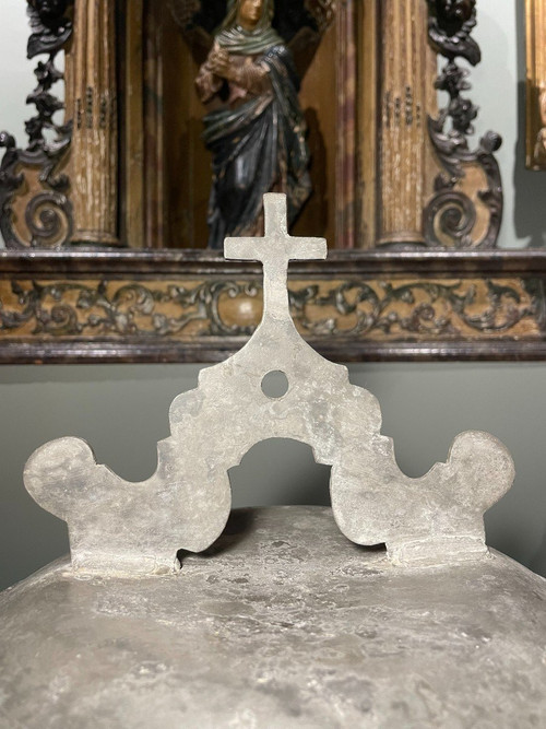 Holy Or Baptismal Water Fountain In Pewter - Early 18th Century