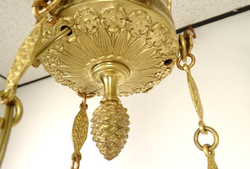 Lampadario impero a 6 luci in bronzo dorato Renommée Victoire Ailée Cygnes XIX secolo