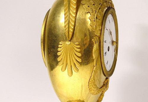 Restaurierung der Uhr aus vergoldeter Bronze, Giraffen, Zarafa-Palmen, Karl X. Neunzehnter