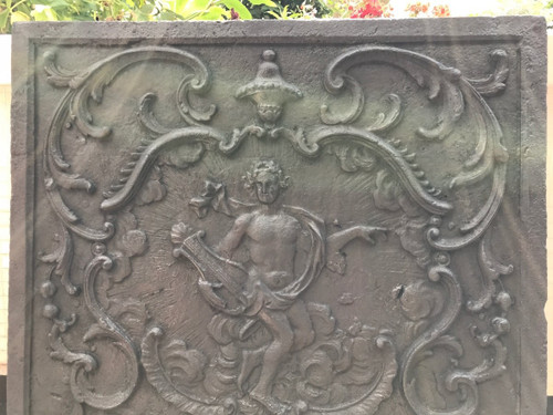 Large 18th century cast iron fireback