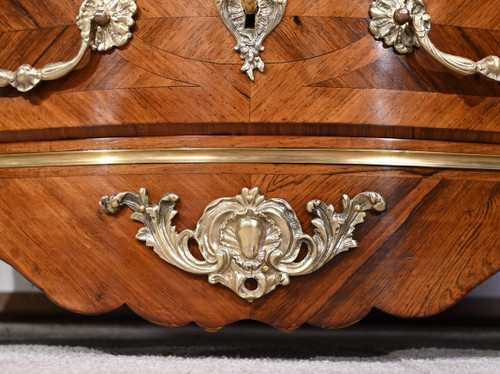 Small Violet and Rosewood Tombeaux Chest of Drawers, Louis XIV style - 2nd half of the 19th century