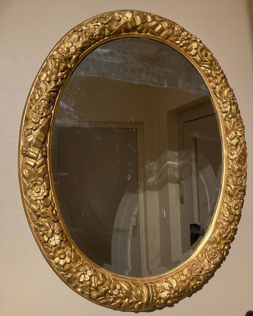 Gilded wood oval mirror, Large size 125 cm - 18th century French work