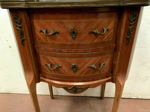 Commode Rognon De Style Louis XV Dessus De Marbre A Galerie De Laiton XX Siècle