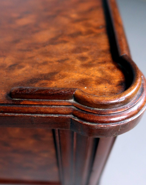 Louis XVI Desk In Speckled Mahogany