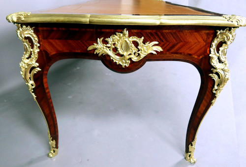 Bureau Louis XV Signé  Gervais Durand