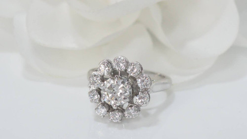 Bague Marguerite En Or Blanc Et Diamants