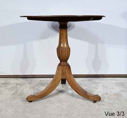 Tripod Pedestal Table in Solid Walnut, Restoration Period - Early 19th Century