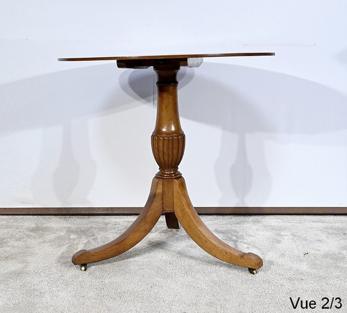 Tripod Pedestal Table in Solid Walnut, Restoration Period - Early 19th Century