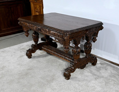 Desk table in the Gothic Renaissance style - Late 19th century