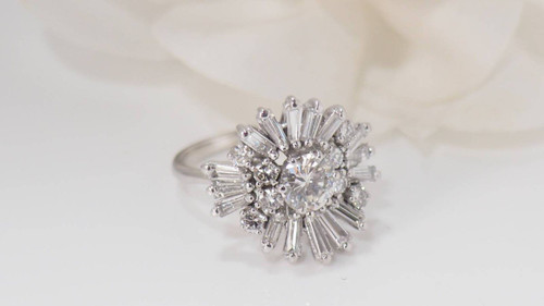 Vintage Ring In White Gold And Diamonds