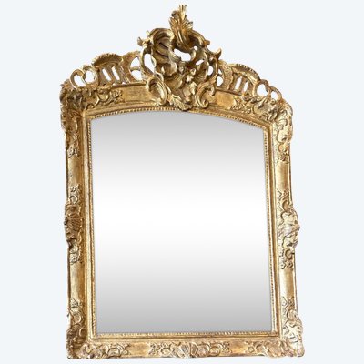 18th century Regence period carved and gilded wood mirror