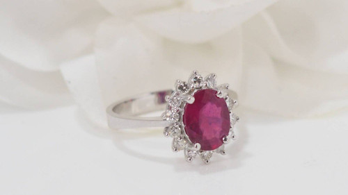 Marguerite Ring In White Gold, Oval Ruby And Diamonds