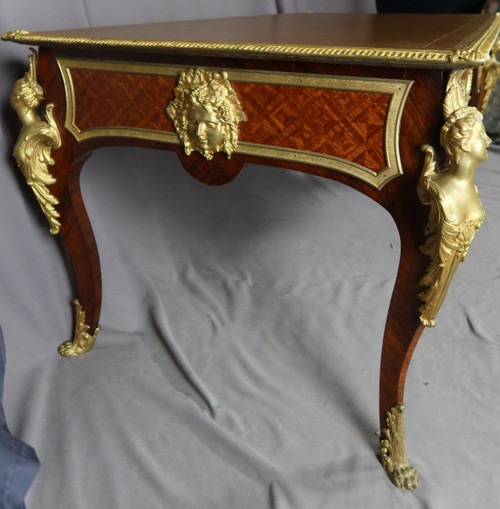 Louis XV desk