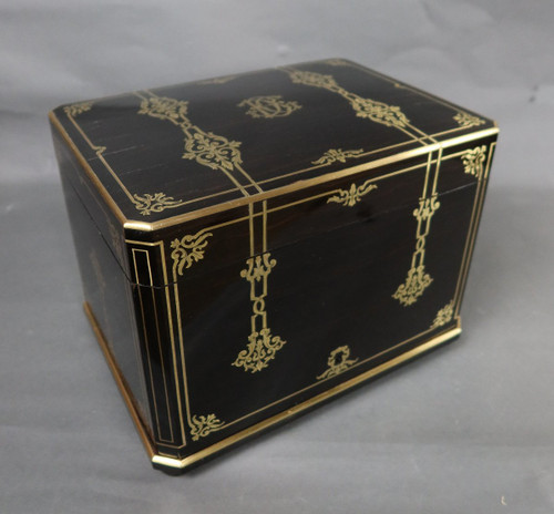 19th century ebony cigar humidor at Giroux house in Paris