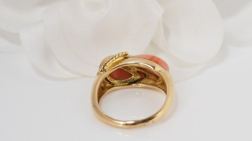 Bague En Or Jaune, Cabochons De Corail Et Diamants