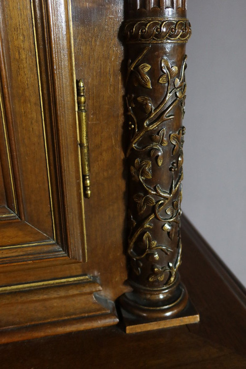 Carved walnut Renaissance buffet