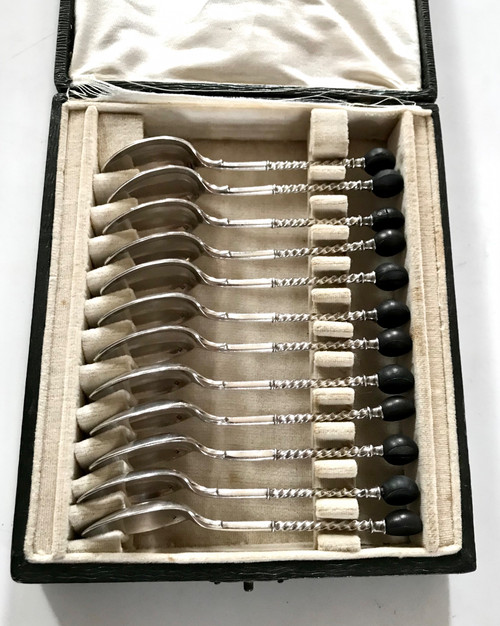 Christofle silverware case of 12 mocha spoons