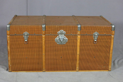 20th-century Imitation Cannage trunk