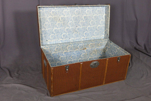 20th-century Imitation Cannage trunk