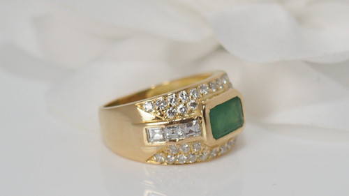 Band Ring In Yellow Gold, Emerald And Diamonds