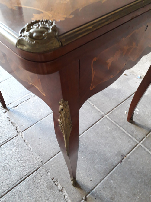 Early 20th century marquetry games table, decorated with flowers