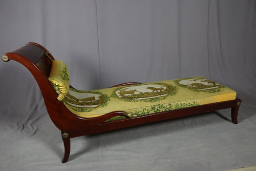 Empire Style Daybed