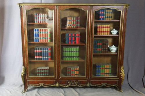 19th Century Showcase Library