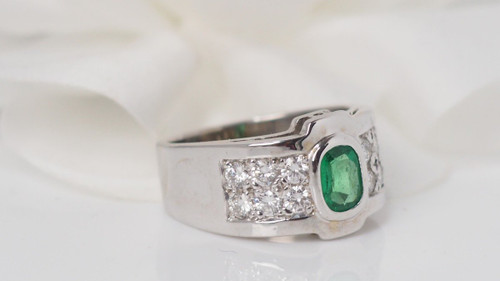 White Gold, Emerald And Diamond Ring