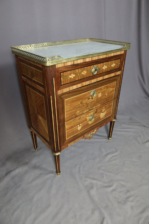 Petite Commode Style Louis XVI