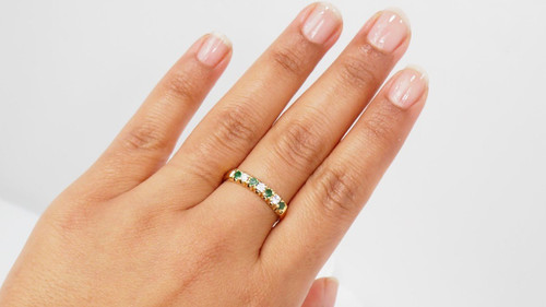 Demi Alliance Ring In Yellow Gold, Diamonds And Emeralds