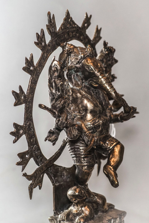 Sculpture De Ganesh En Bronze Plaqué Argent 