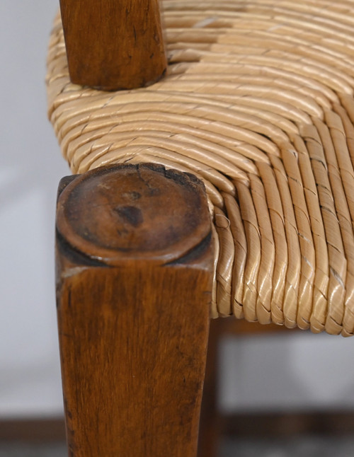 Child's High Chair in Cherry - Mid-19th Century