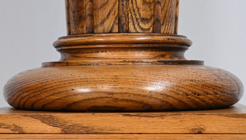 Important Column in Solid Oak – 1900