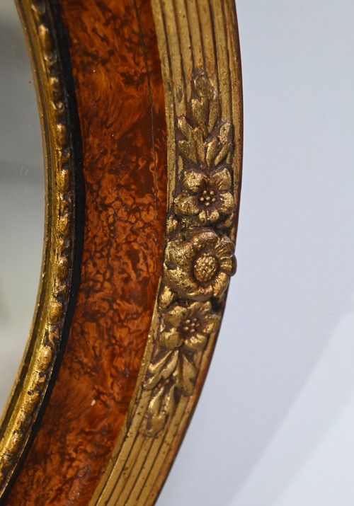 Oval Mirror in Golden Wood - Early 20th Century