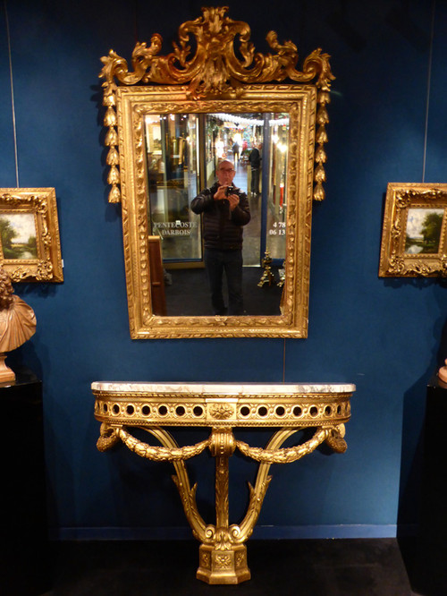 Mirror And Golden Wood Console