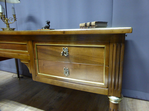 Louis XVI style desk