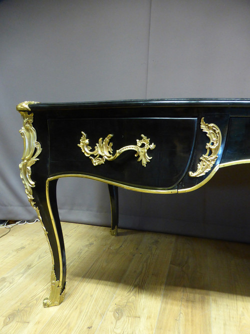 Large Louis XV style desk